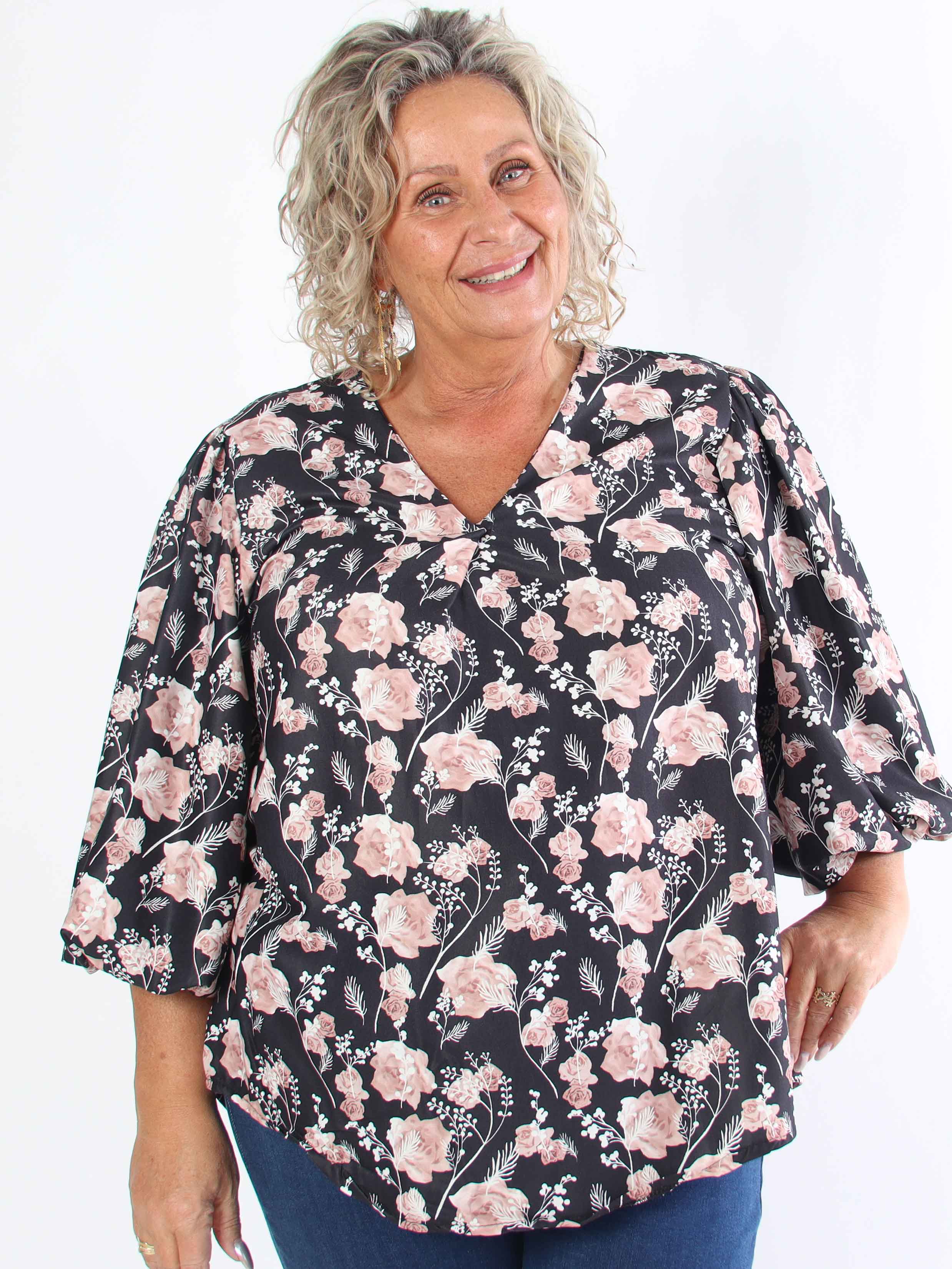 Lenora - Blommig plus size-tunika med puffärmar